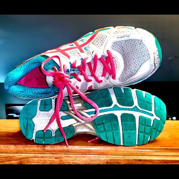 Women’s ASICS gel- kavano21 size 8 - Picture 6 of 8